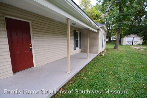 Building Photo - 2 br, 1 bath House - 2234 N Robberson Avenue
