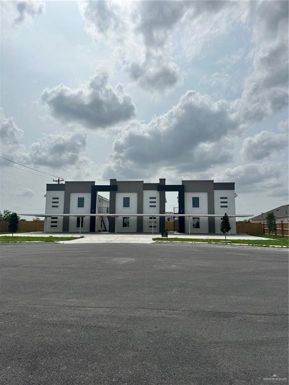Building Photo - 7 N 39th St