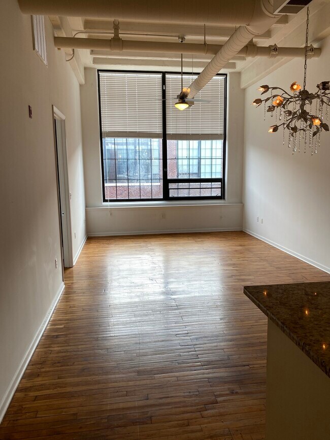 Foto del edificio - 48 E Walnut St