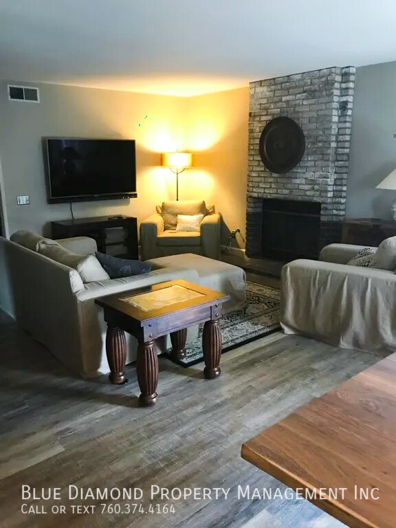 Foto del edificio - 1236 Calle Christopher