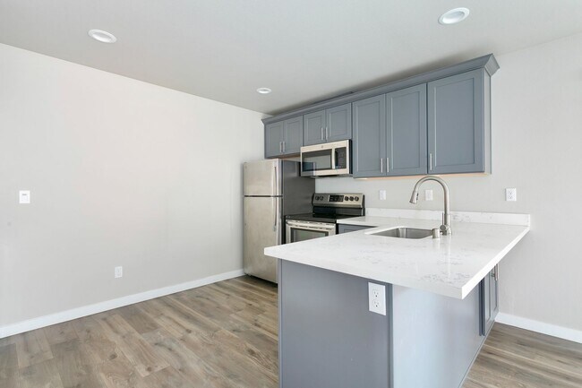 Foto del edificio - 927 S Cushman Ave