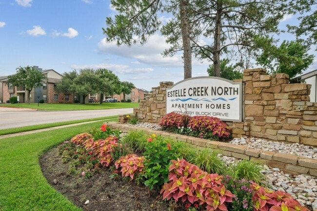 Foto del edificio - Estelle Creek North