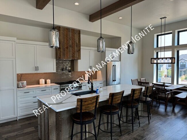 Foto del edificio - 61145 SW Beverly Wy