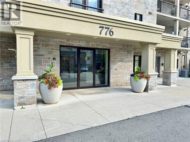 Building Photo - 776 Laurelwood Dr