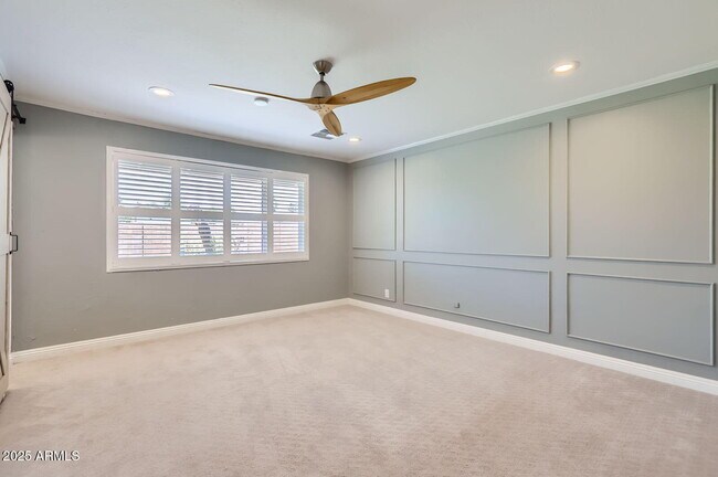 Building Photo - 3344 N 62nd Pl
