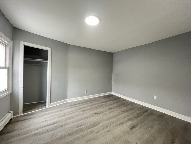 Unit 1 - 179 New St