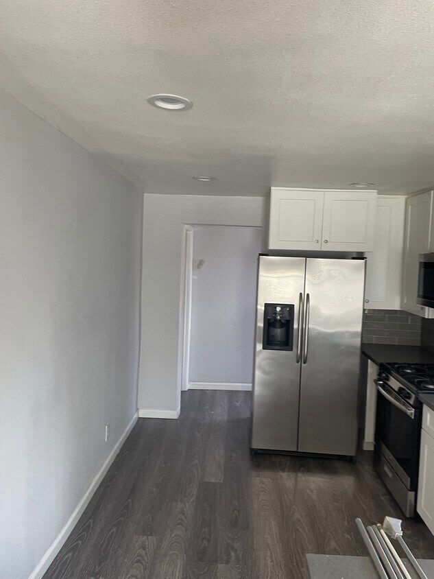 Foto del edificio - 1461 E 90th St