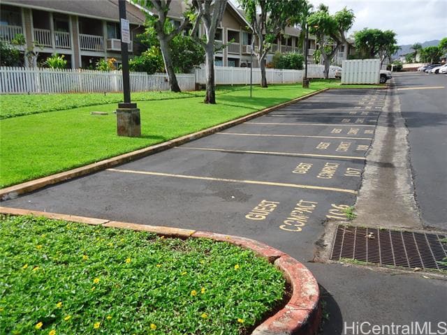 Building Photo - 94-525-525 Lumiaina St