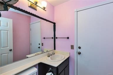 Building Photo - 32450 Racquet Club Wy