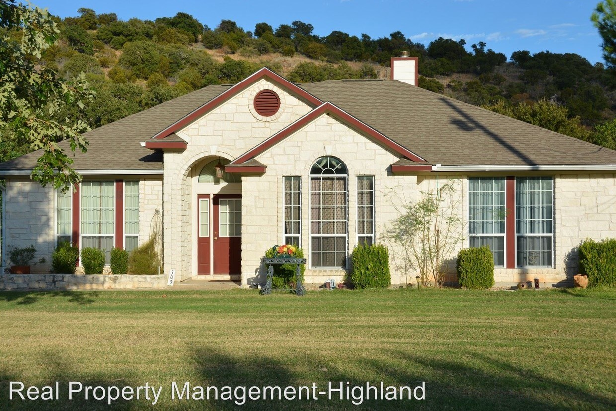 Primary Photo - 3 br, 2 bath House - 303 Mountain View