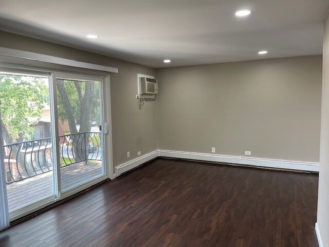 Foto del edificio - 1444 Carriage Ln