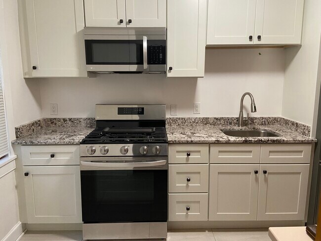 Kitchen - 3600 12th Ave S