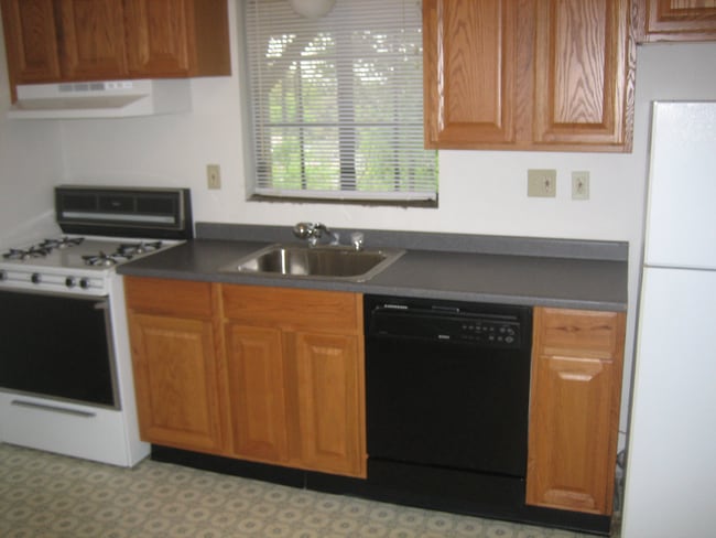Photo - 611 Tingley Ave Apartment