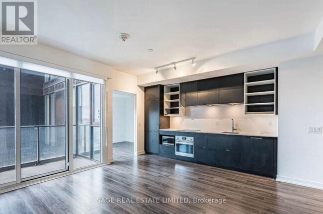 Building Photo - 20 Edward St