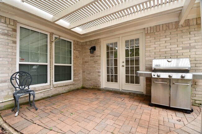 Foto del edificio - 1947 Mayweather Ln