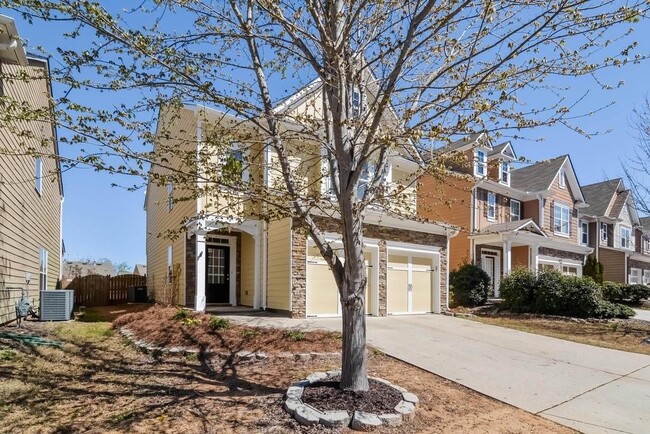 Building Photo - 5780 Weddington Dr