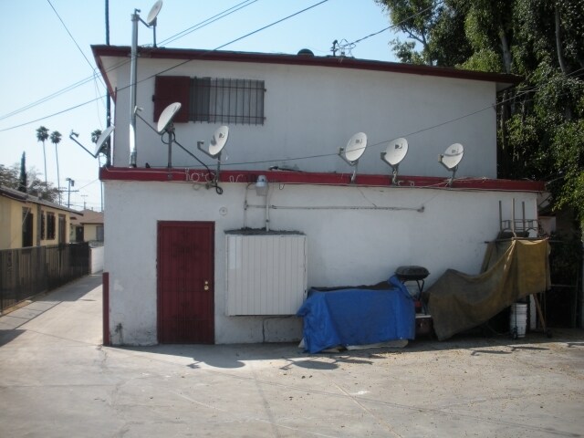 Building Photo - 5846 Estrella Ave