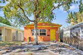 Primary Photo - 113 S K St