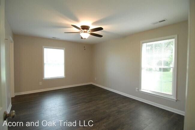 Foto del edificio - 3 br, 2 bath House - 8012 Everfields Road