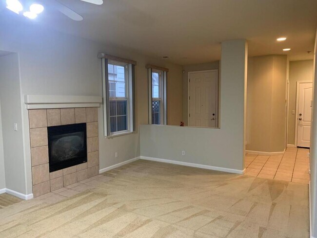 Building Photo - 1138 Hillery Way