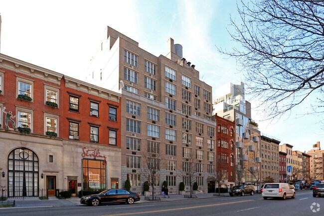 Building Photo - 344 W 23rd St