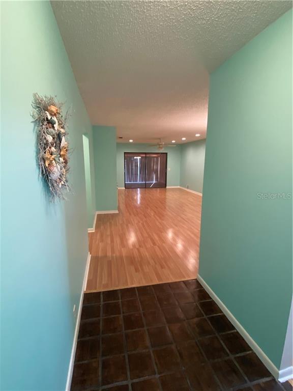 Building Photo - 1062 Medinah Dr