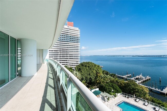 Foto del edificio - 1643 Brickell Ave