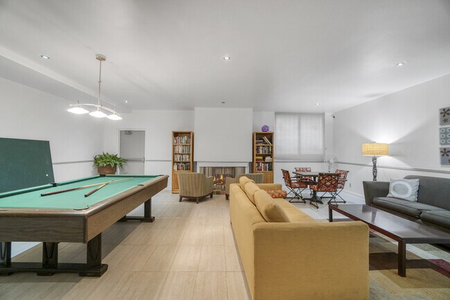 Foto del edificio - 1531 Camden Ave