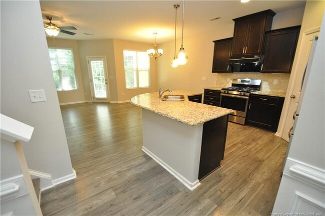Foto del edificio - 641 Briarcliff St