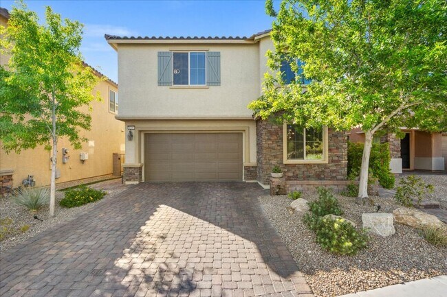 Foto del edificio - Entertainer's Dream 4Bd Home with Designer Finishes & Outdoor Kitchen