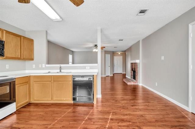 Building Photo - 5640 Ainsdale Dr