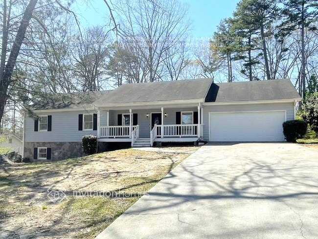 Building Photo - 2461 Sherrie Ln SW