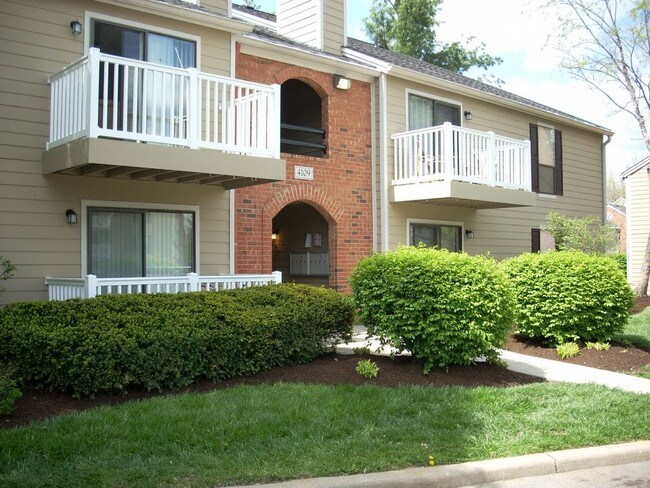 Foto del edificio - Waterford Place Apartments