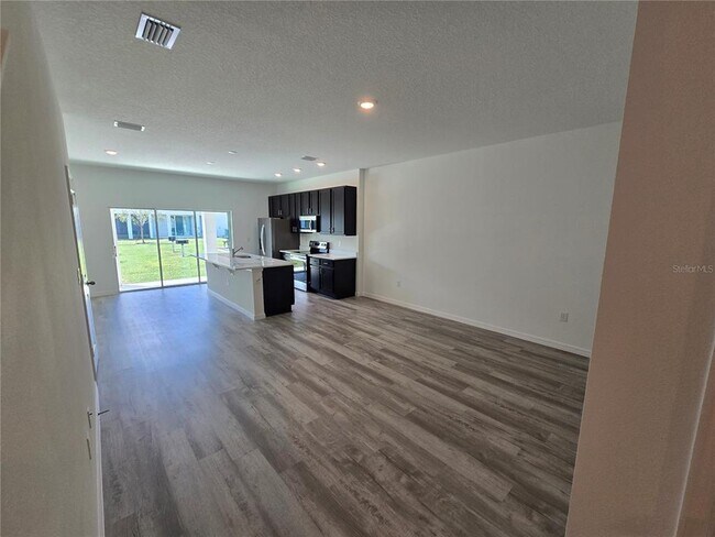 Foto del edificio - 737 W Oak Dr
