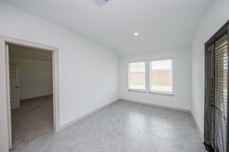 Building Photo - 29535 Paytons Park Ct