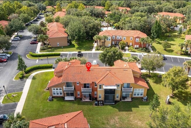 Foto del edificio - 8420 Blue Lagoon Dr