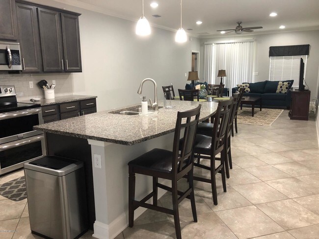 Foto del edificio - 4019 Coastal Cove Circle