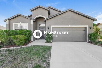 Building Photo - 945 SW 6th Pl