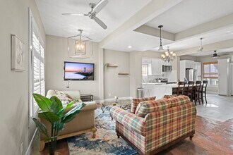 Building Photo - 4106 Winnie St