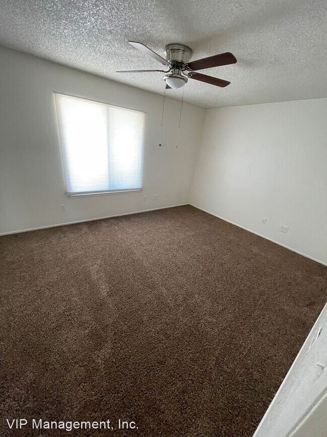 Building Photo - 2 br, 1 bath House - 13980 Chestnut St