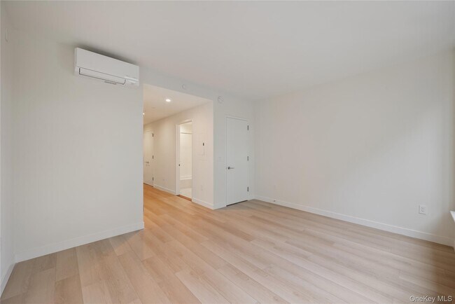 Foto del edificio - 15310 88th Ave