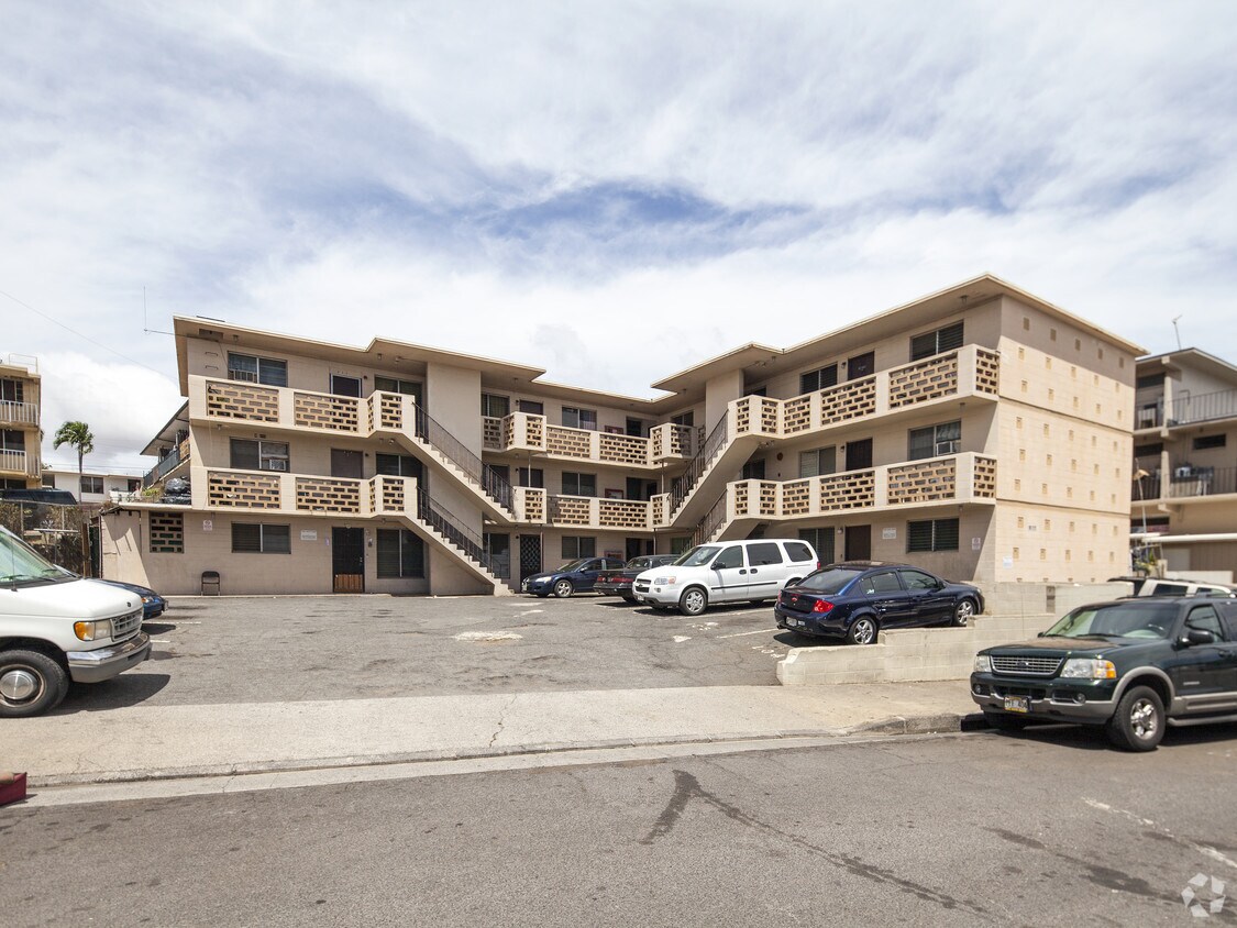 Primary Photo - 94-111 Pupunohe St