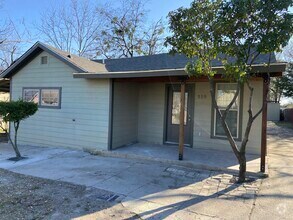 Building Photo - 510 Greenwood St