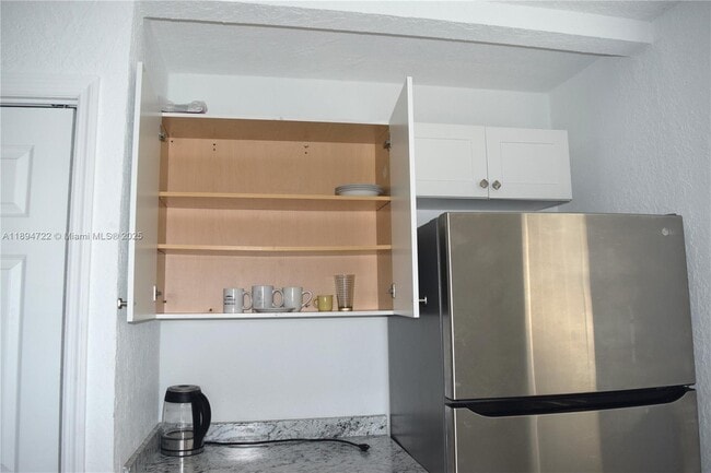 Foto del edificio - 5850 Sheridan St