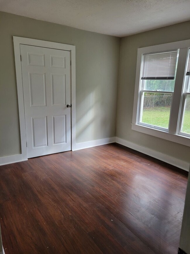 Photo - 3501 25th St N House