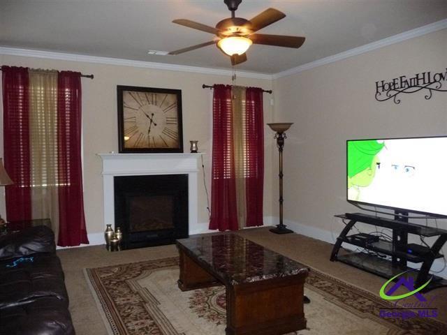 Foto del edificio - 204 Baxter Dr