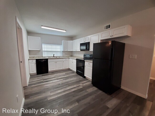 Foto del edificio - 3419 19th St E