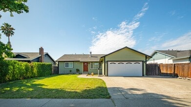 Building Photo - 1623 Oneel Dr