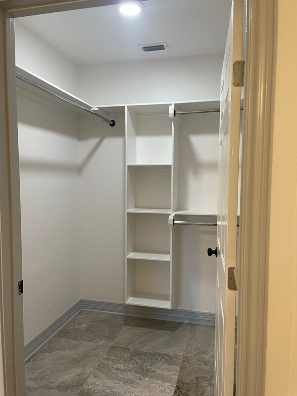 Foto del edificio - 15831 Echo Glen Dr
