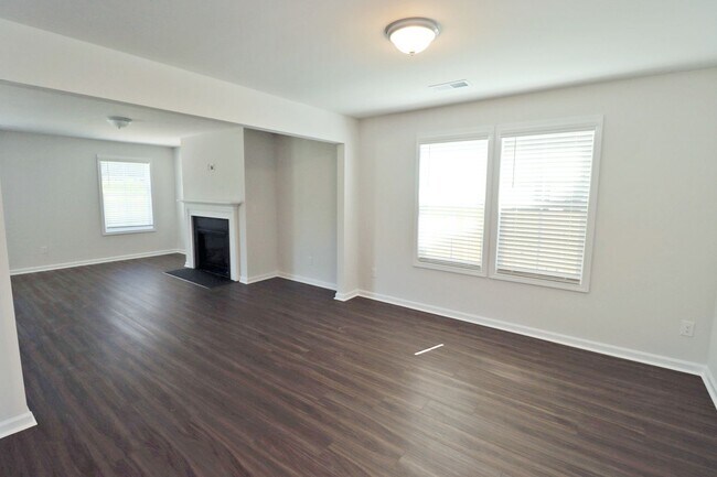 Foto del edificio - Beautiful Home in PRIME Lexington location!